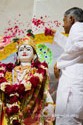 Pujya Deepakbhai Showering Flowers to Lord Shree Krishna